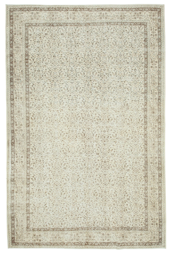 6' 9'' x 10' 2'' Handmade Turkish Vintage Rug