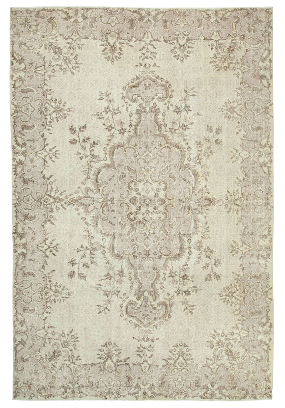 6' 9'' x 10' 4'' Handmade Turkish Vintage Rug