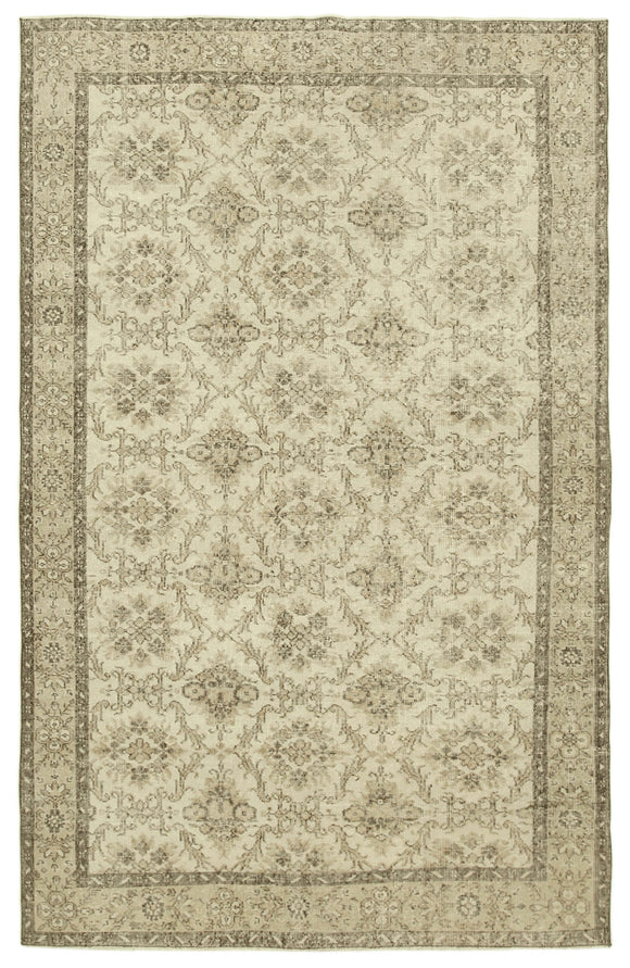 6' 4'' x 10' Handmade Turkish Vintage Rug