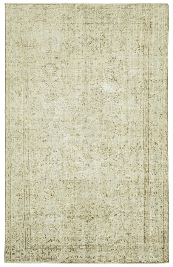 6' x 9' 7'' Hand-Knotted Turkish Vintage Rug