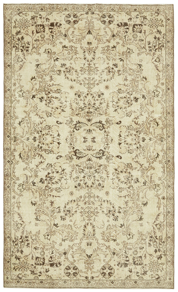 6' 2'' x 10' 1'' Distressed Vintage Rug