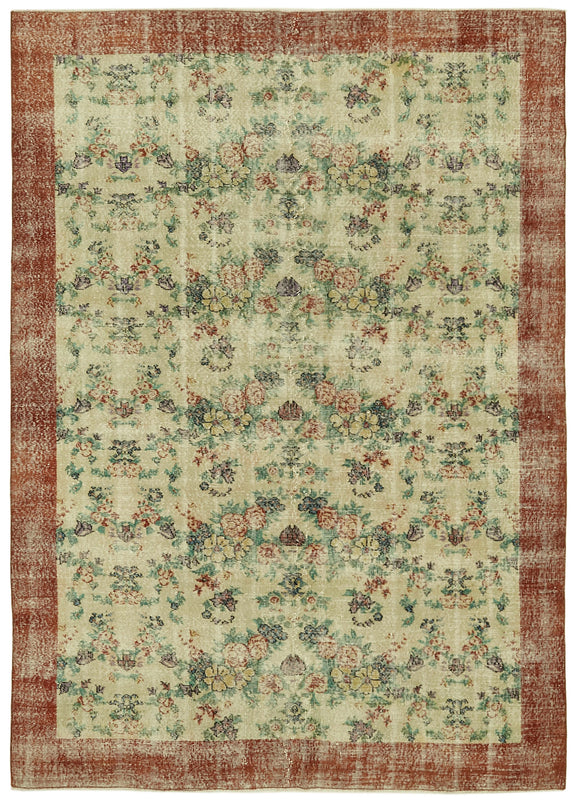 6' 11'' x 9' 8'' Vintage Turkish Rug