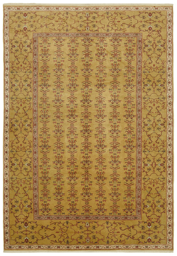 6' 9'' x 9' 4'' Hand-Knotted Oushak Rug