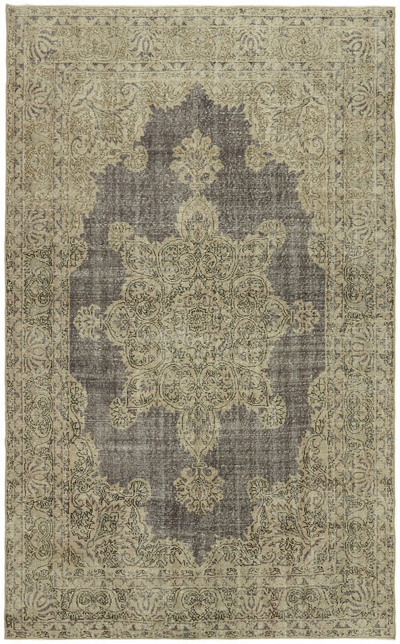 6' 7'' x 10' 6'' Vintage Turkish Rug