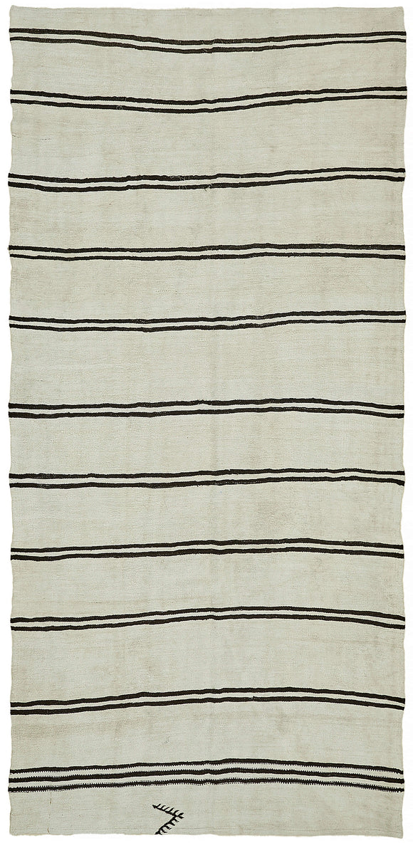 5' 9'' x 11' 10'' Turkish Hemp Kilim Rug