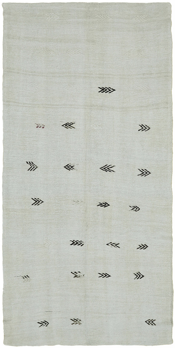 5' 10'' x 11' 3'' Turkish Hemp Kilim Rug