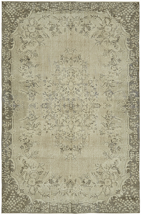 6' 4'' x 9' 8'' Hand-Knotted Turkish Vintage Rug