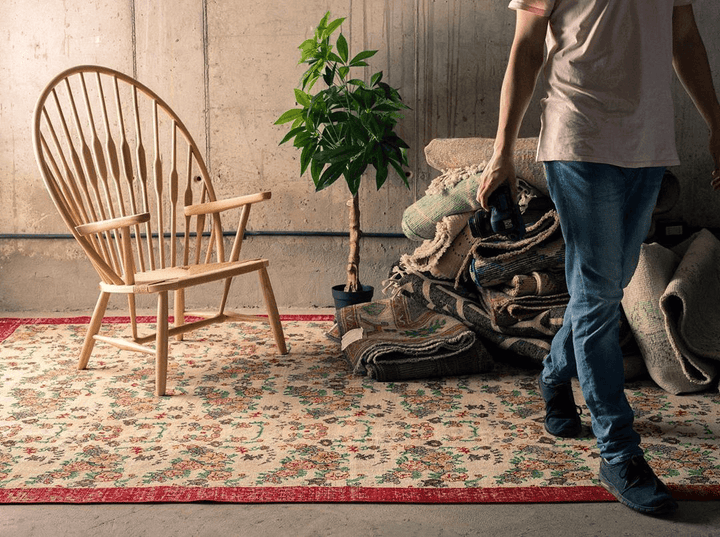 How to Choose a Rug for Your Living Room