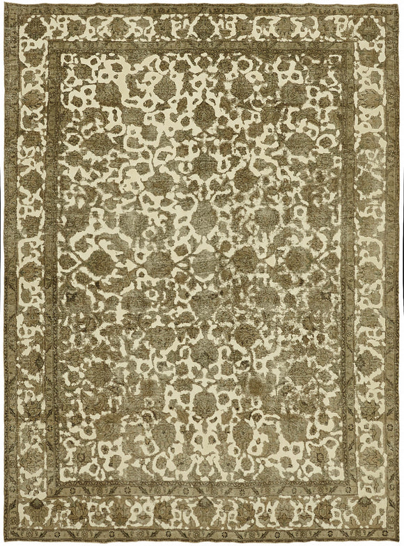 9' 9'' x 13' 1'' Vintage Hand-Knotted Rug