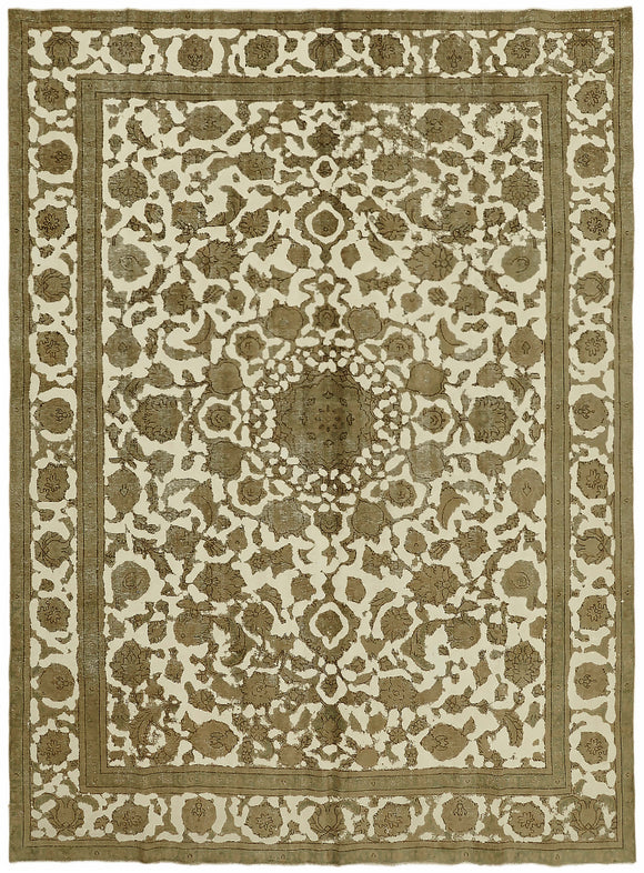 9' x 12' Vintage Hand-Knotted Rug
