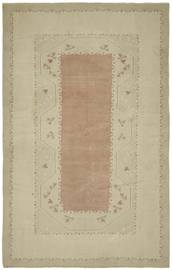5' 5'' x 8' 8'' Hand-Knotted Anatolian Turkish Rug