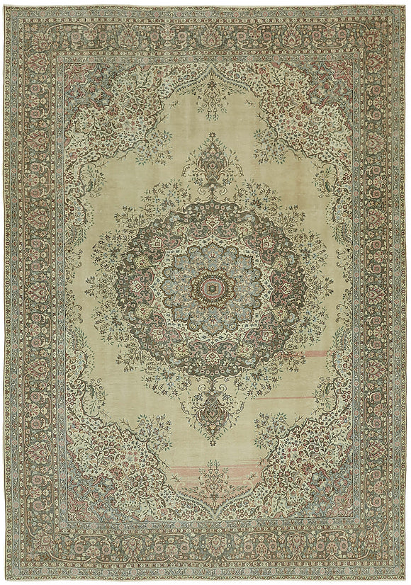 8' 4'' x 11' 6'' Hand-Knotted Large Area Rug