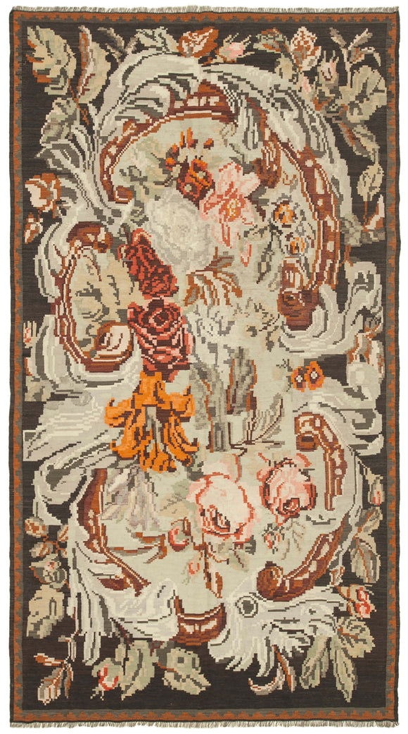 5' 10'' x 10' 5'' Floral Vintage Kilim Rug