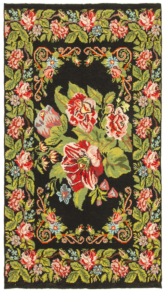 5' 8'' x 10' 2'' Kilim Flower Rug