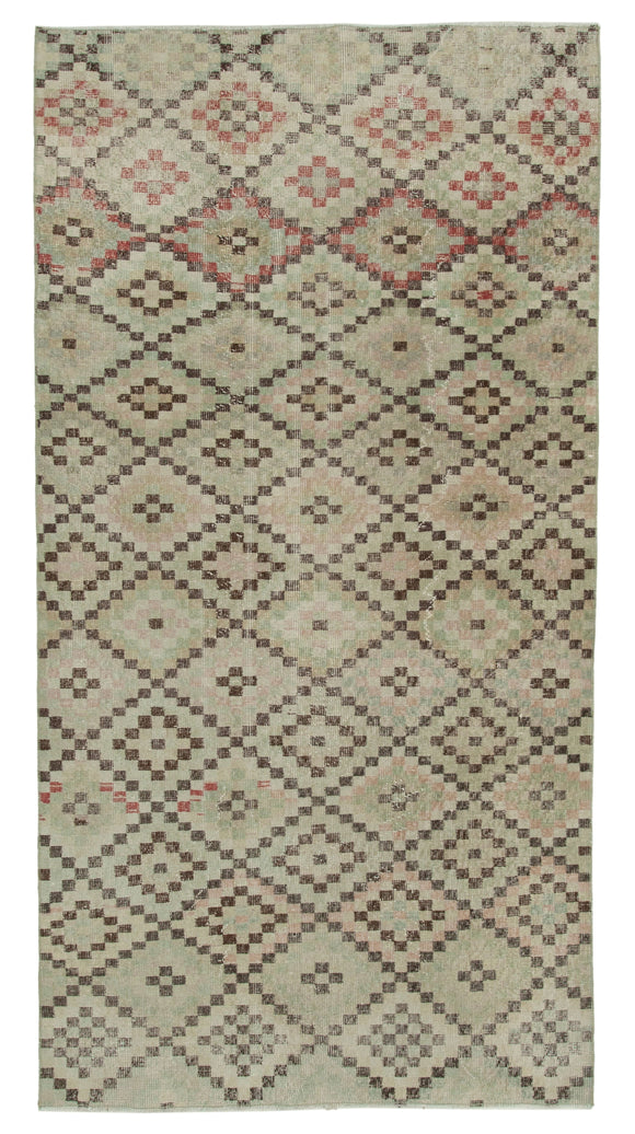 4' 2'' x 8' 6'' Beige Bohemian Rug