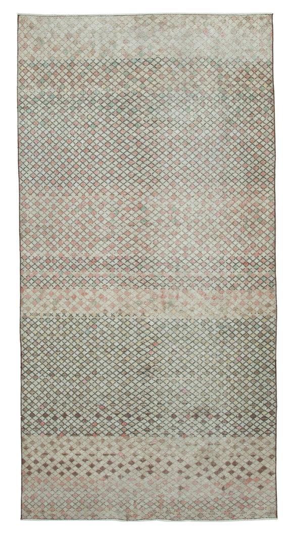 4' 6'' x 9' 1'' Beige Bohemian Vintage Rug