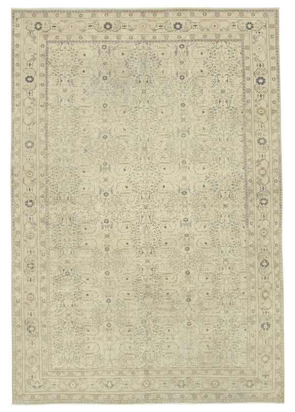6' 5'' x 9' 4'' Beige Vintage Turkish Rug