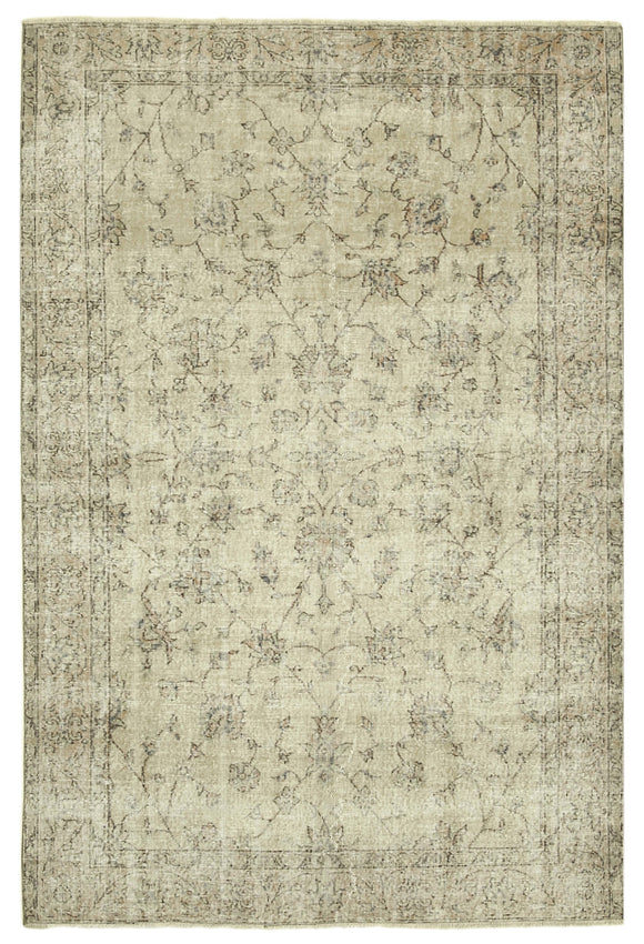 6' x 8' 11'' Vintage Turkish Rug