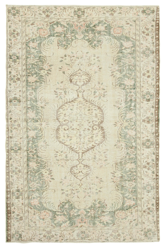 5' 11'' x 9' 3'' Beige Vintage Rug