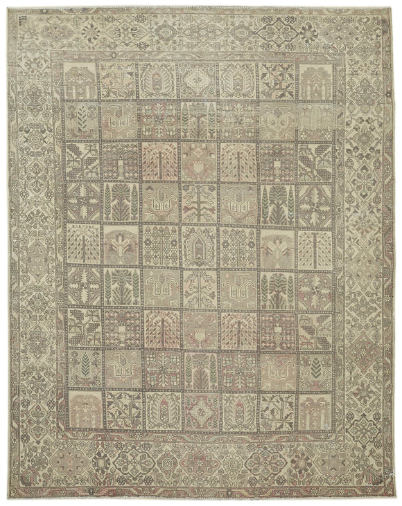 9' 11'' x 12' 1'' Hand-Knotted Oriental Rug