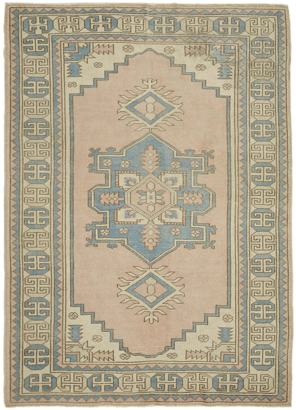 5' 4'' x 7' 5'' Anatolian Vintage Rug