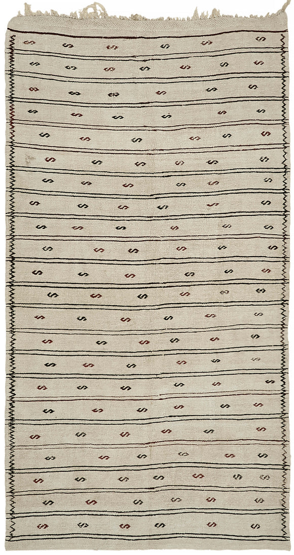 5' 9'' x 10' 6'' Anatolian Hemp Kilim Rug