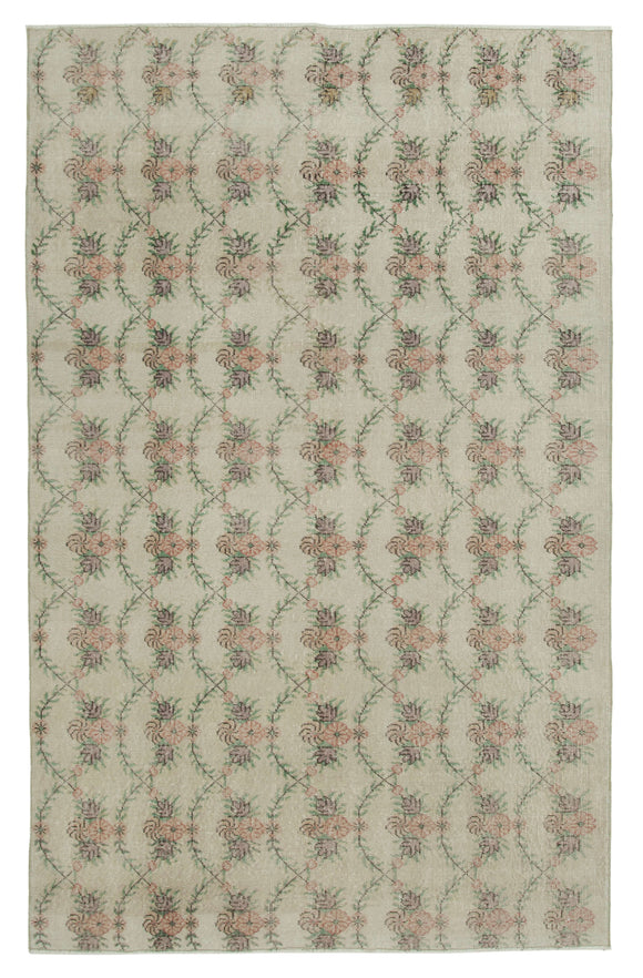 5' 11'' x 9' 4'' Hand-Knotted Turkish Boho Rug