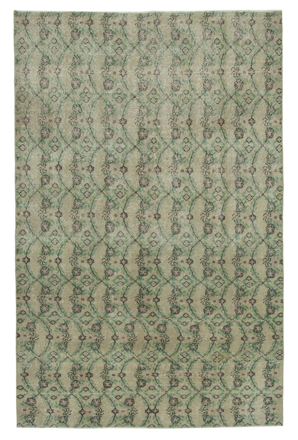 5' 4'' x 8' 6'' Hand-Knotted Turkish Boho Rug
