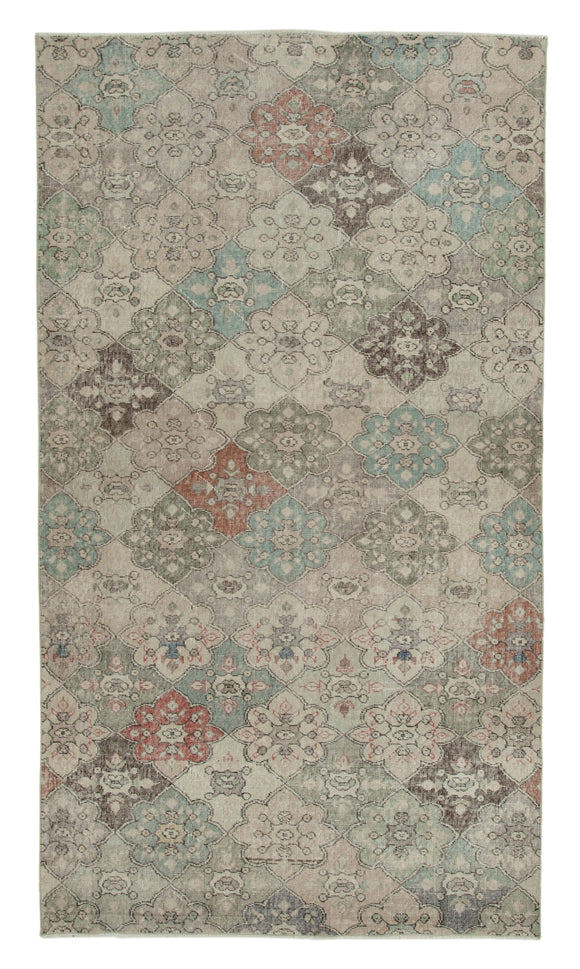 5' 5'' x 9' 6'' Hand-Knotted Turkish Boho Rug