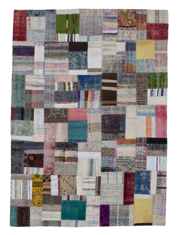5' 7'' x 7' 10'' Vintage Turkish Patchwork Kilim Rug