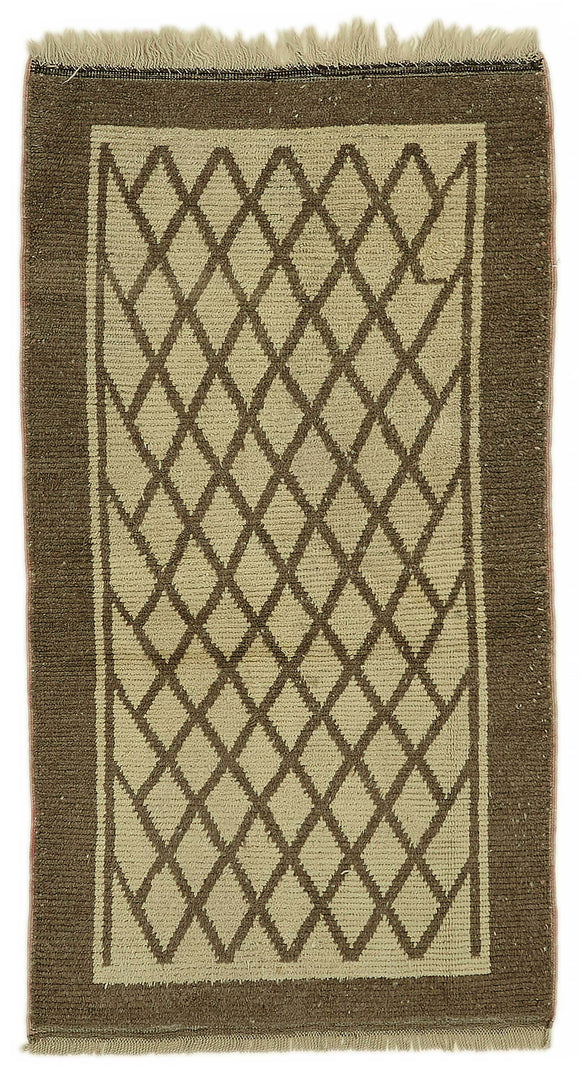 3' 3'' x 5' 10'' Vintage Tulu Rug