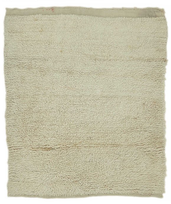 4' 7'' x 5' Vintage Tulu Rug