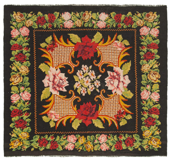 6' 1'' x 6' 5'' Handmade Moldovan Kilim