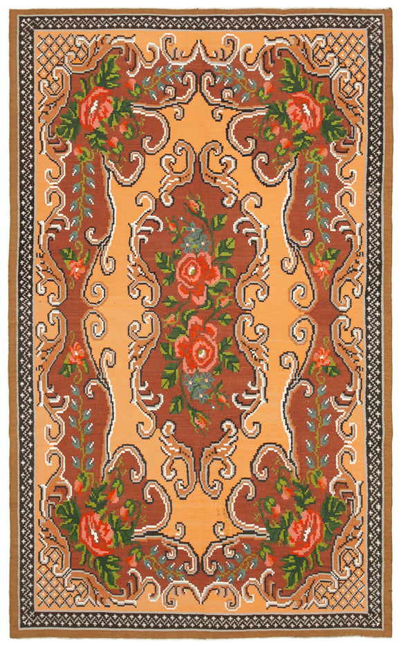 5' 9'' x 9' 3'' Floral Handwoven Wool Rug