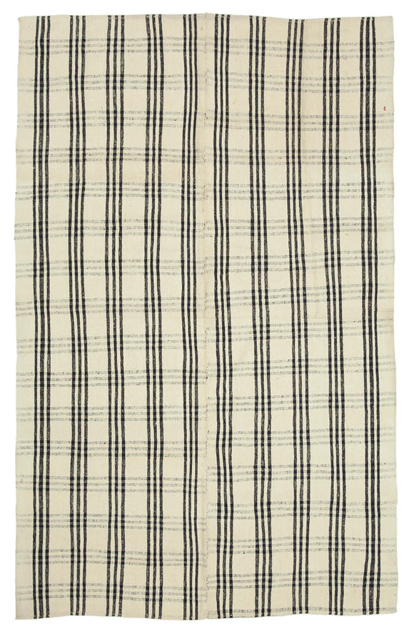 6' 9'' x 10' 7'' Turkish Handwoven Kilim Rug