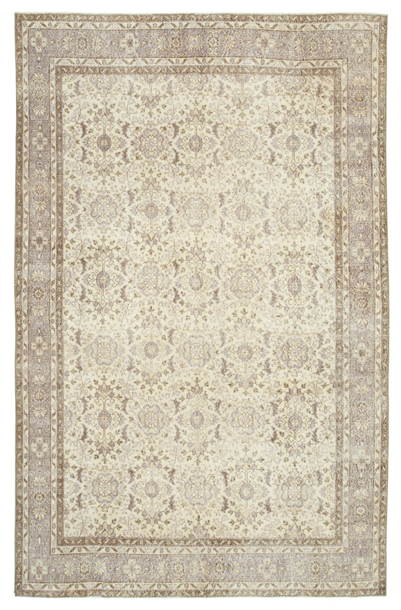6' 8'' x 10' 4'' Handmade Turkish Vintage Rug