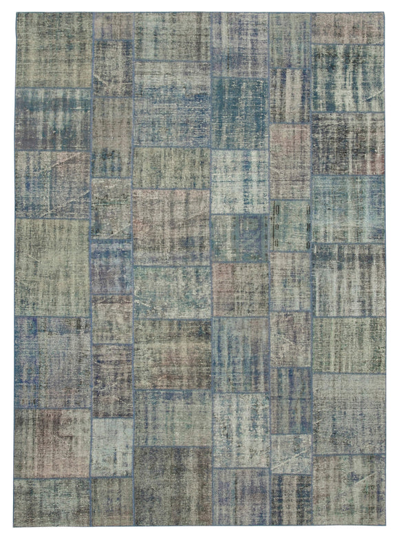 7' 10'' x 10' 11'' Hand-Knotted Turkish Patchwork Rug