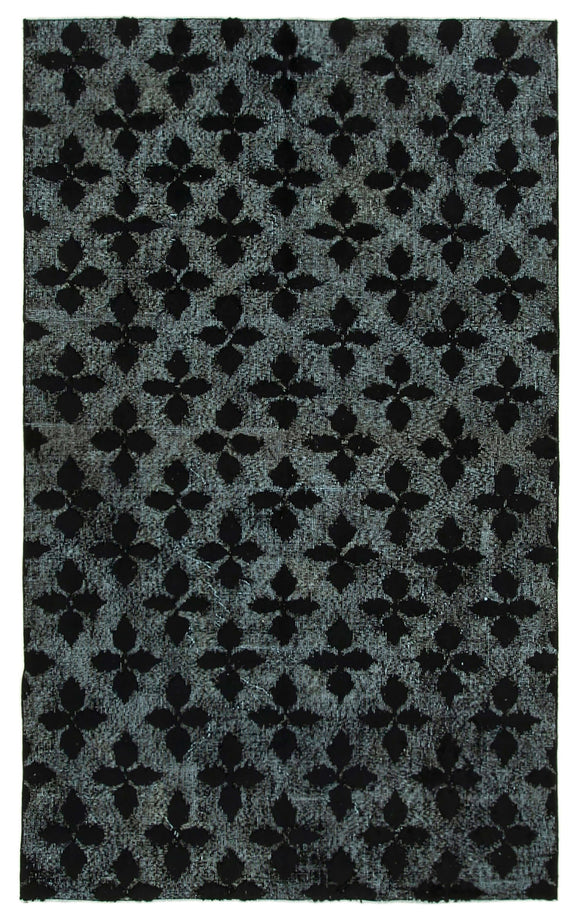5' 1'' x 8' 5'' Turkish Hand Carved Rug