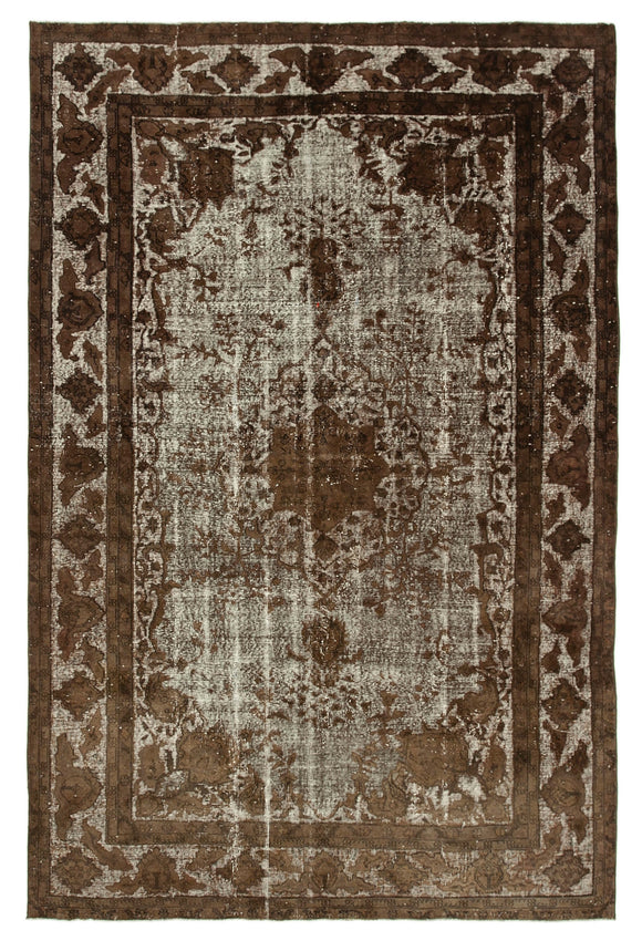 6' 8'' x 9' 11'' Turkish Hand Carved Rug