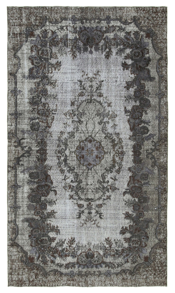 5' 5'' x 9' 5'' Turkish Hand Carved Rug