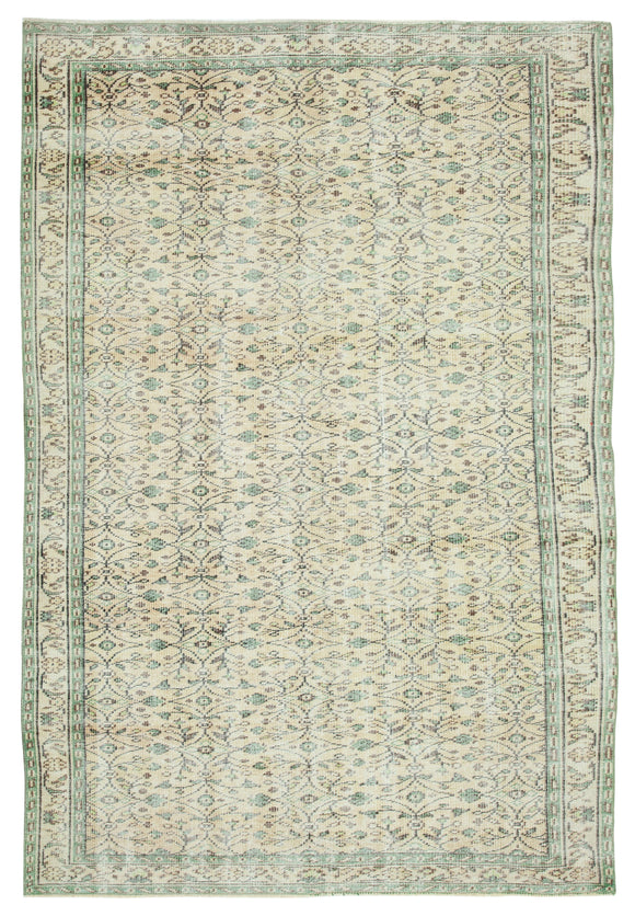 5' 10'' x 8' 9'' Hand-Knotted Vintage Turkish Rug