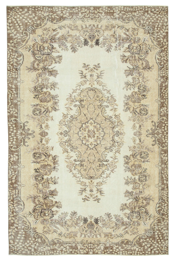 5' 10'' x 9' Hand-Knotted Vintage Turkish Rug