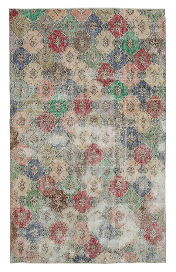 5' 8'' x 9' 4'' Hand-Knotted Turkish Boho Rug