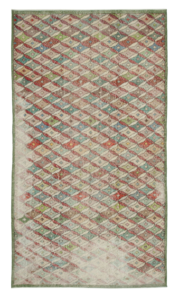 5' 1'' x 9' 5'' Hand-Knotted Turkish Boho Rug