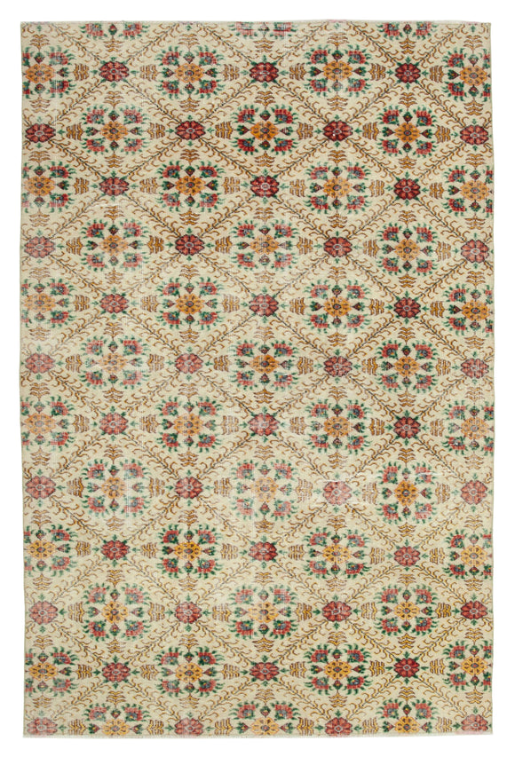 5' 7'' x 8' 5'' Hand-Knotted Turkish Boho Rug