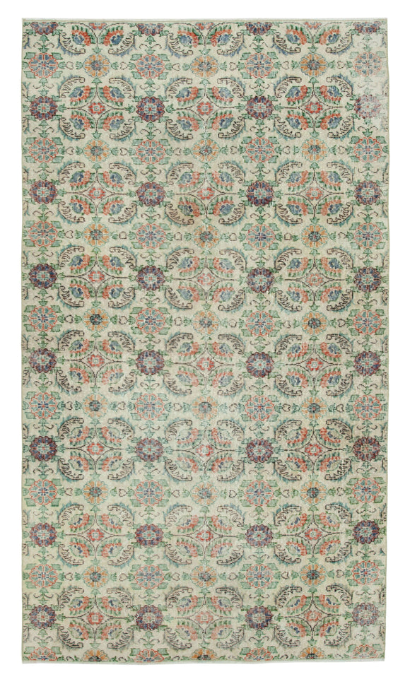 5' 1'' x 9' Hand-Knotted Turkish Boho Rug