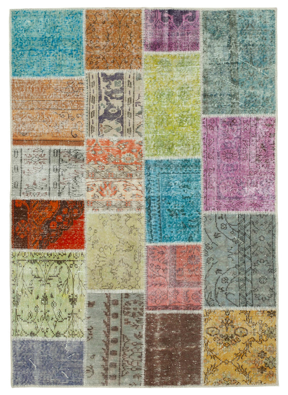 4' 9'' x 6' 8'' Hand-Knotted Turkish Patchwork Rug