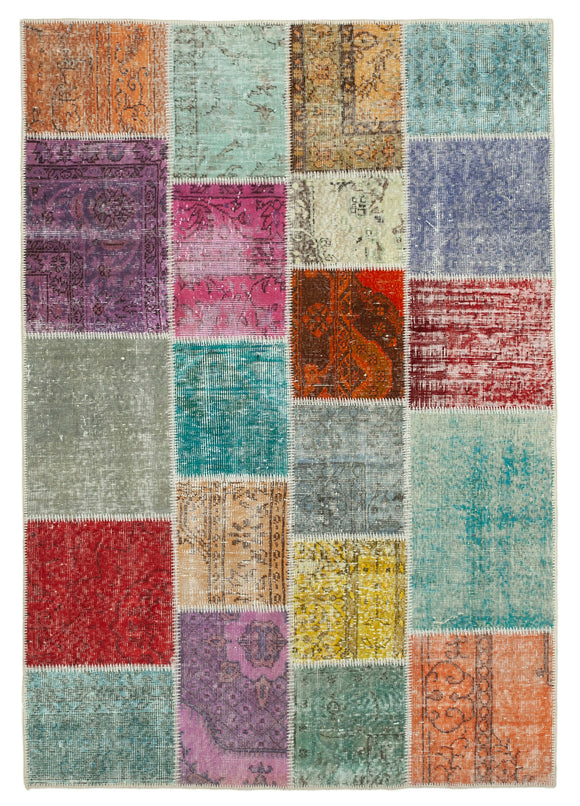 4' 9'' x 6' 10'' Hand-Knotted Turkish Patchwork Rug