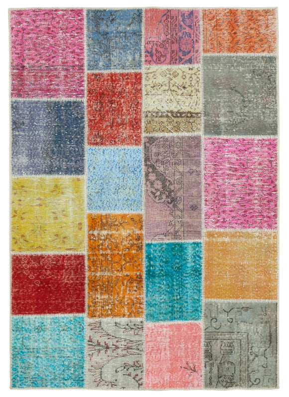 4' 9'' x 6' 8'' Hand-Knotted Turkish Patchwork Rug