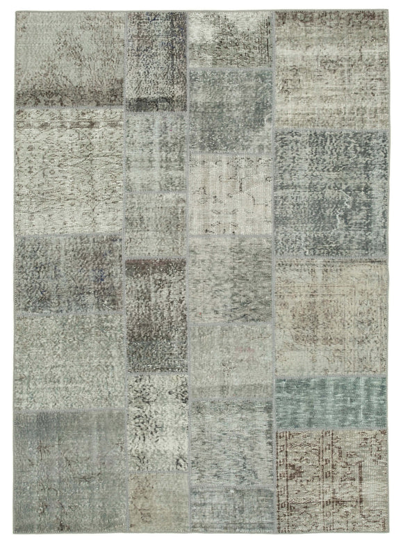 5' 7'' x 7' 10'' Hand-Knotted Turkish Patchwork Rug